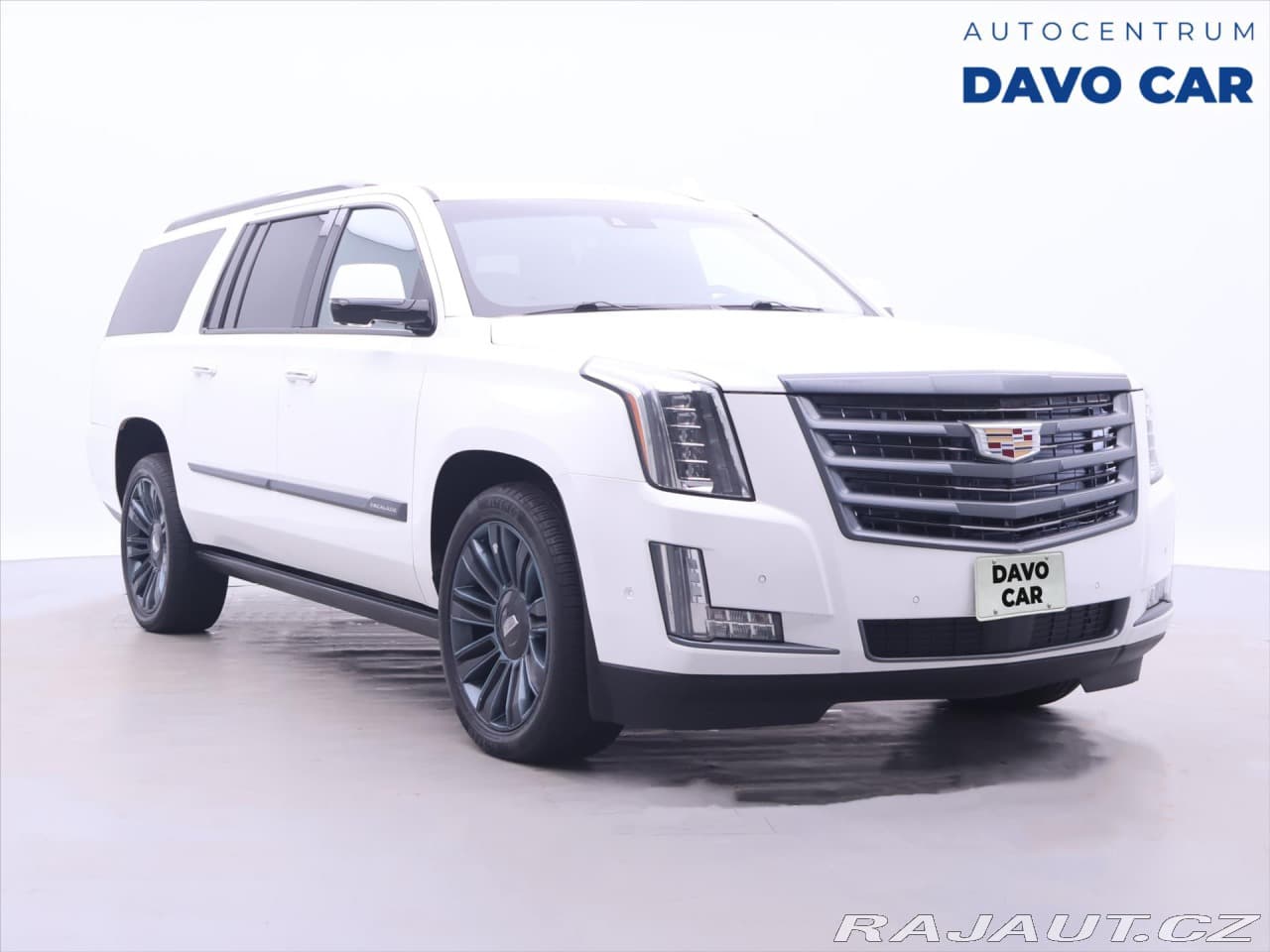 2017 Cadillac ESCALADE