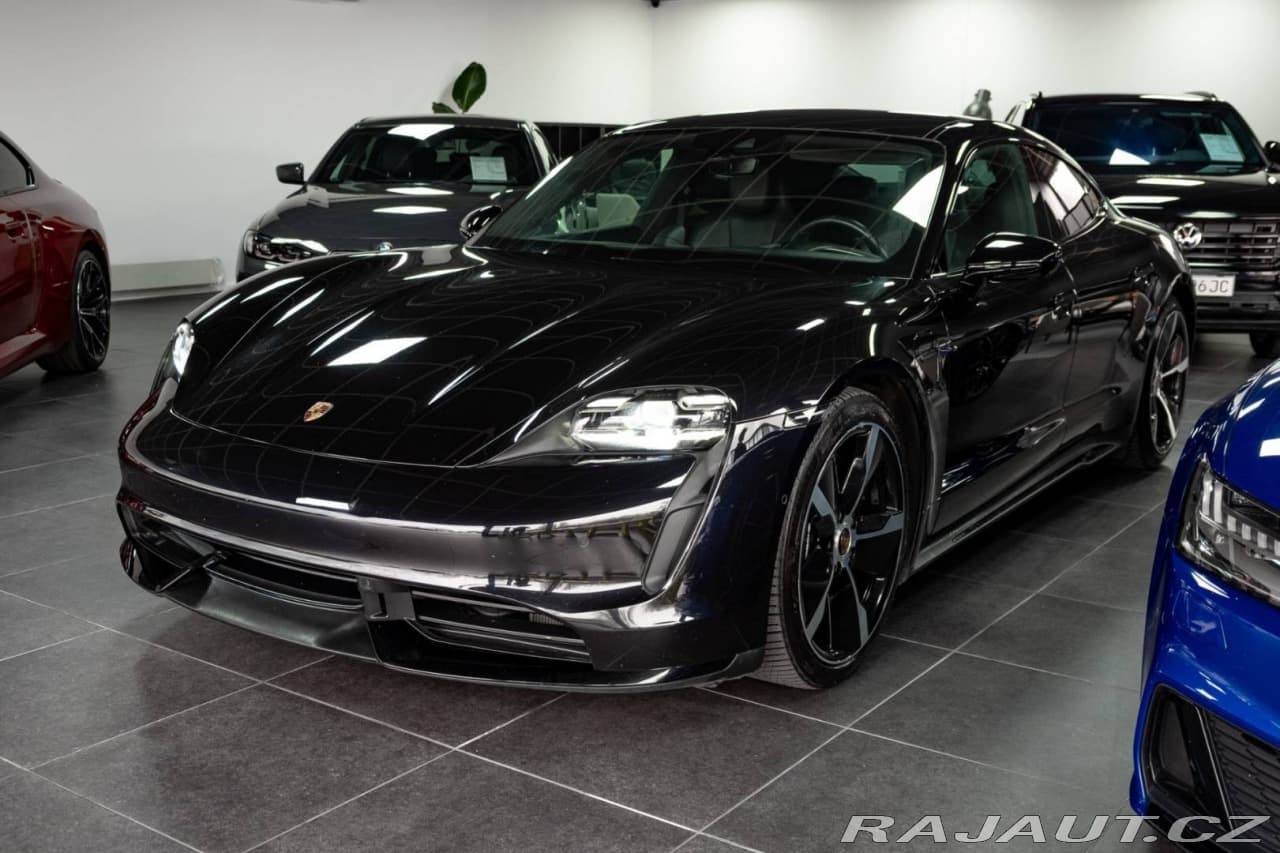 2020 Porsche TAYCAN
