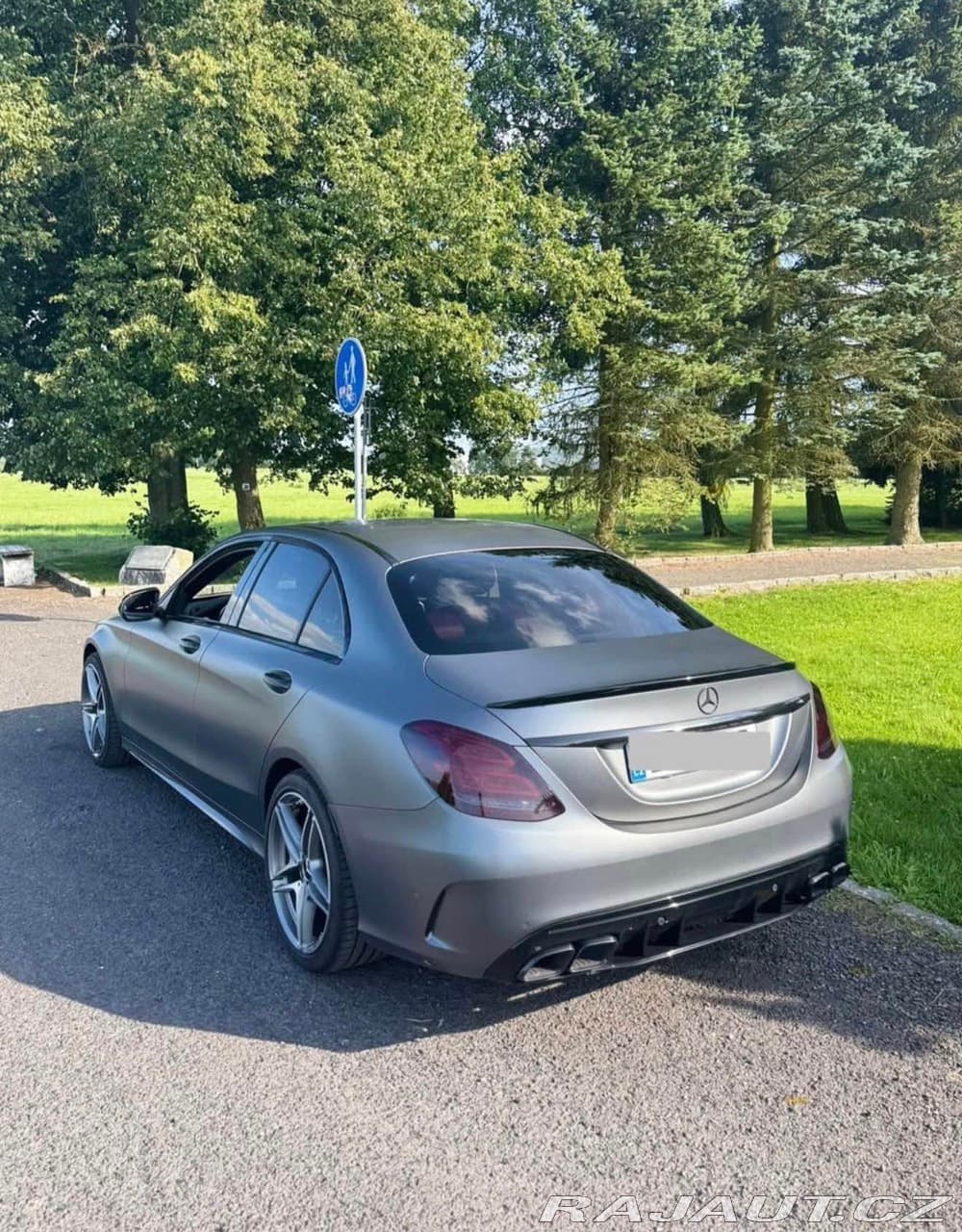 2016 Mercedes-Benz C-CLASS