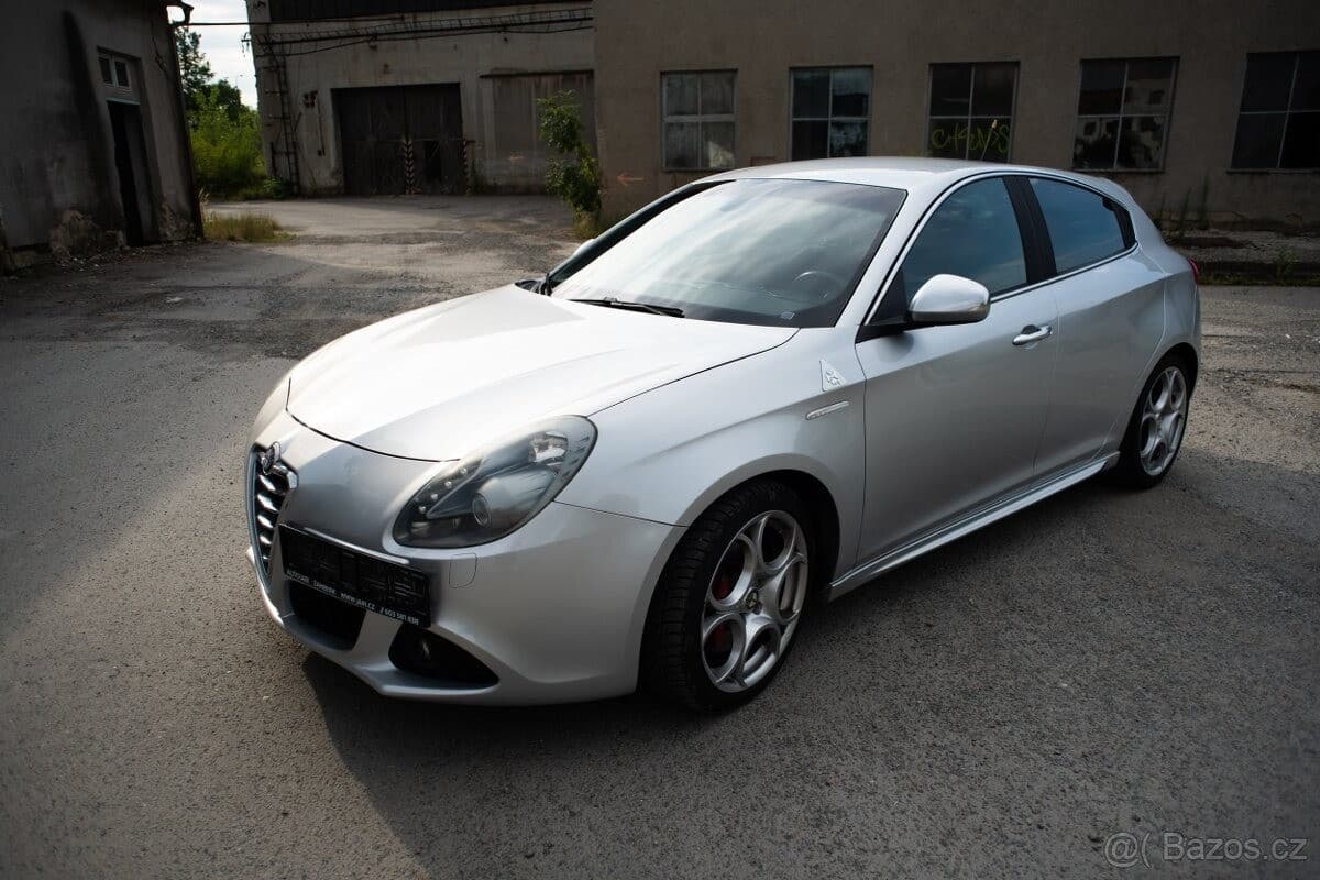 2011 Alfa Romeo GIULIETTA
