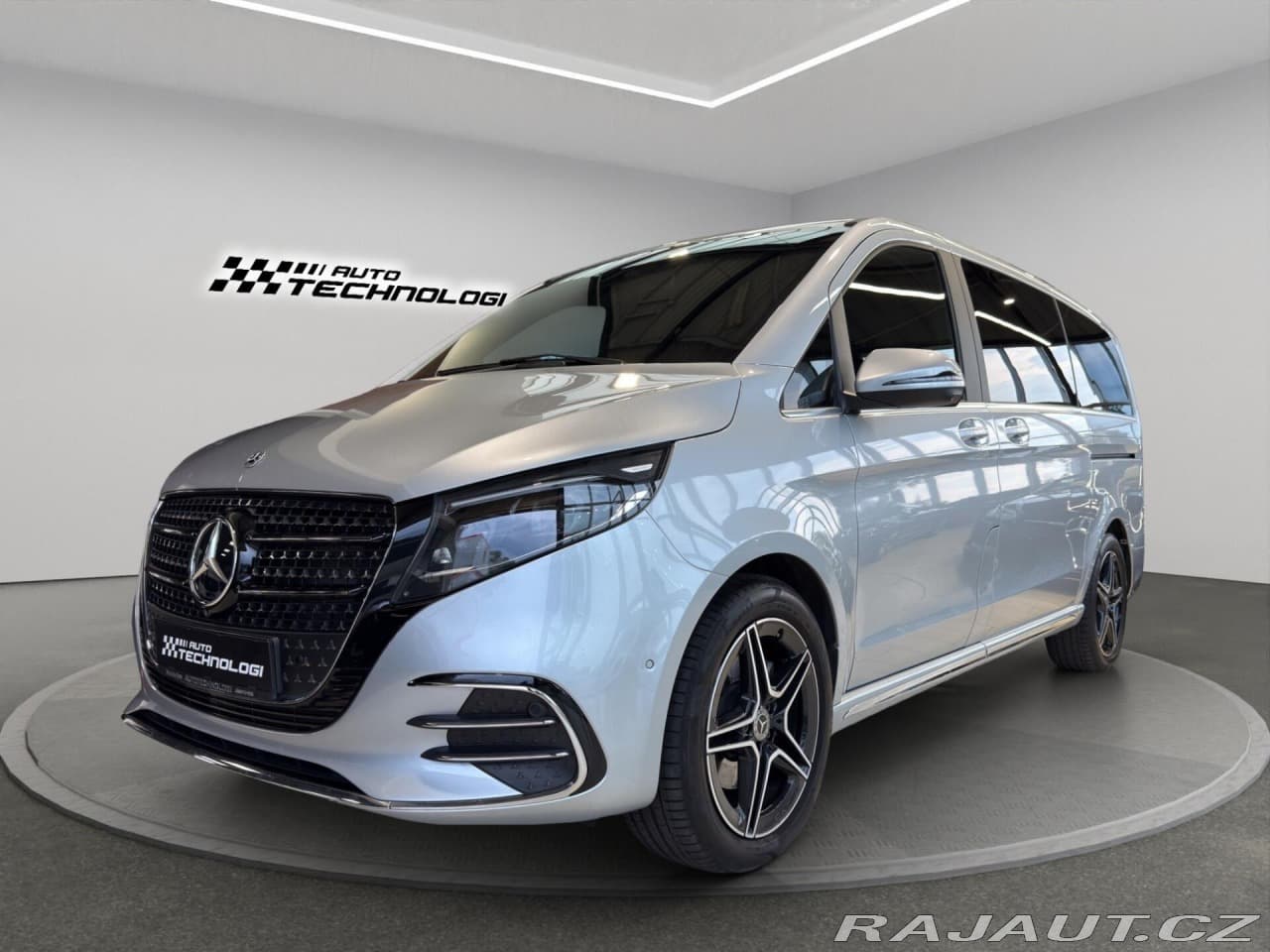 2025 Mercedes-Benz V-CLASS