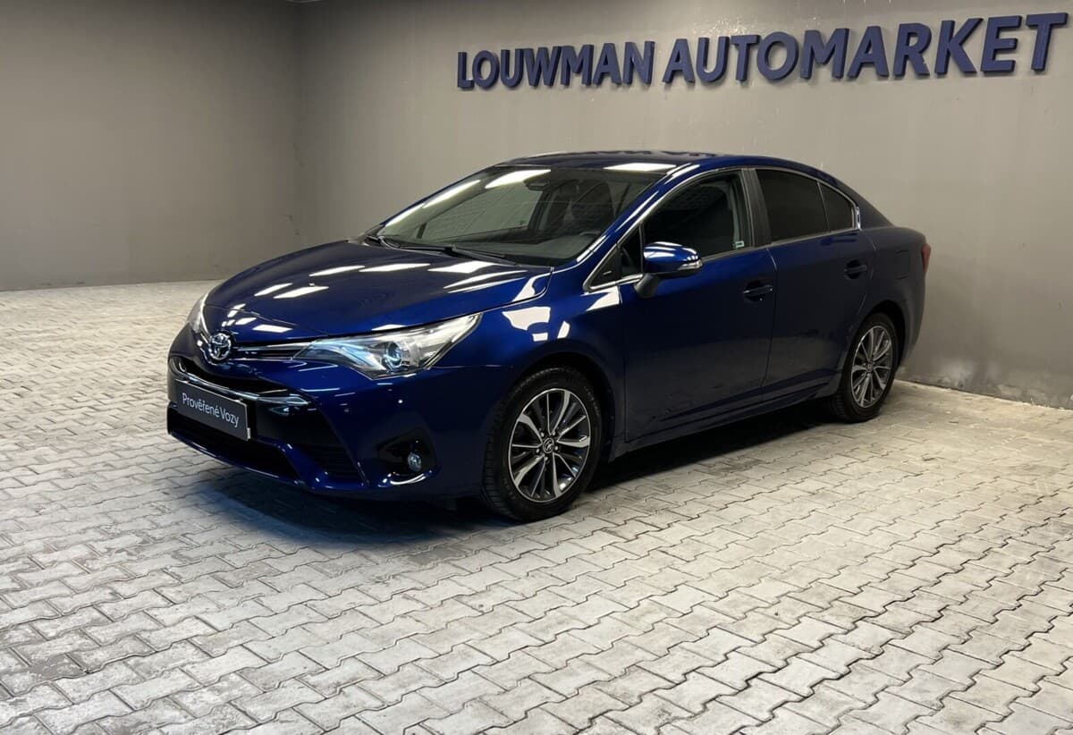 2016 Toyota AVENSIS