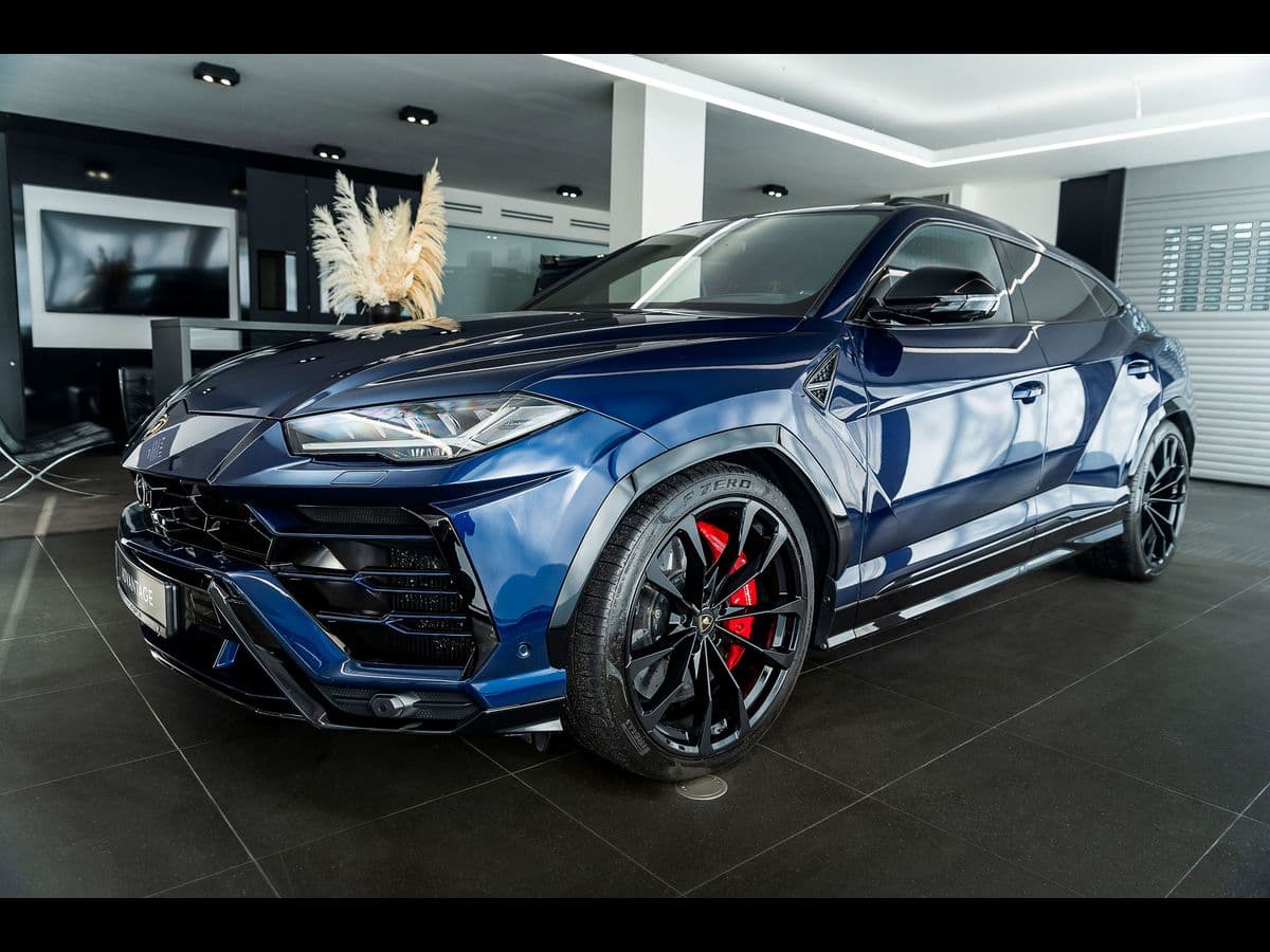 2019 Lamborghini URUS