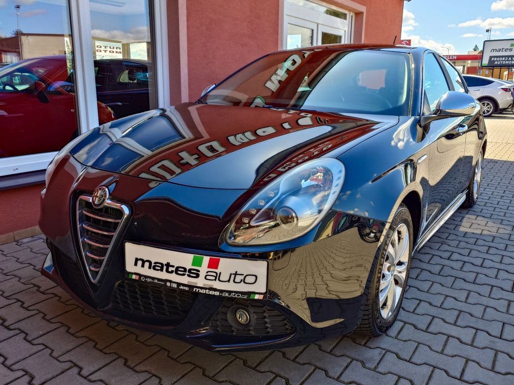 2013 Alfa Romeo GIULIETTA