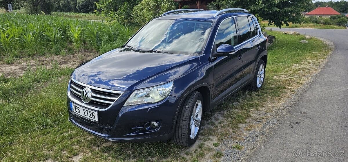 2011 Volkswagen TIGUAN