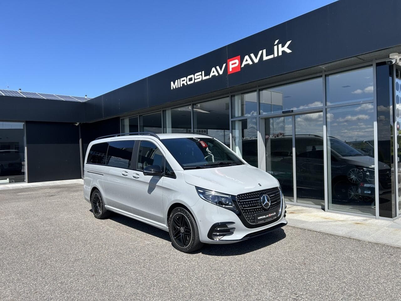 2025 Mercedes-Benz V-CLASS