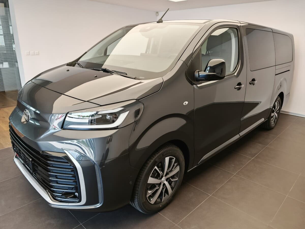 2025 Toyota PROACE