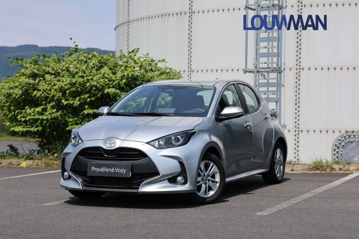 2025 Toyota YARIS