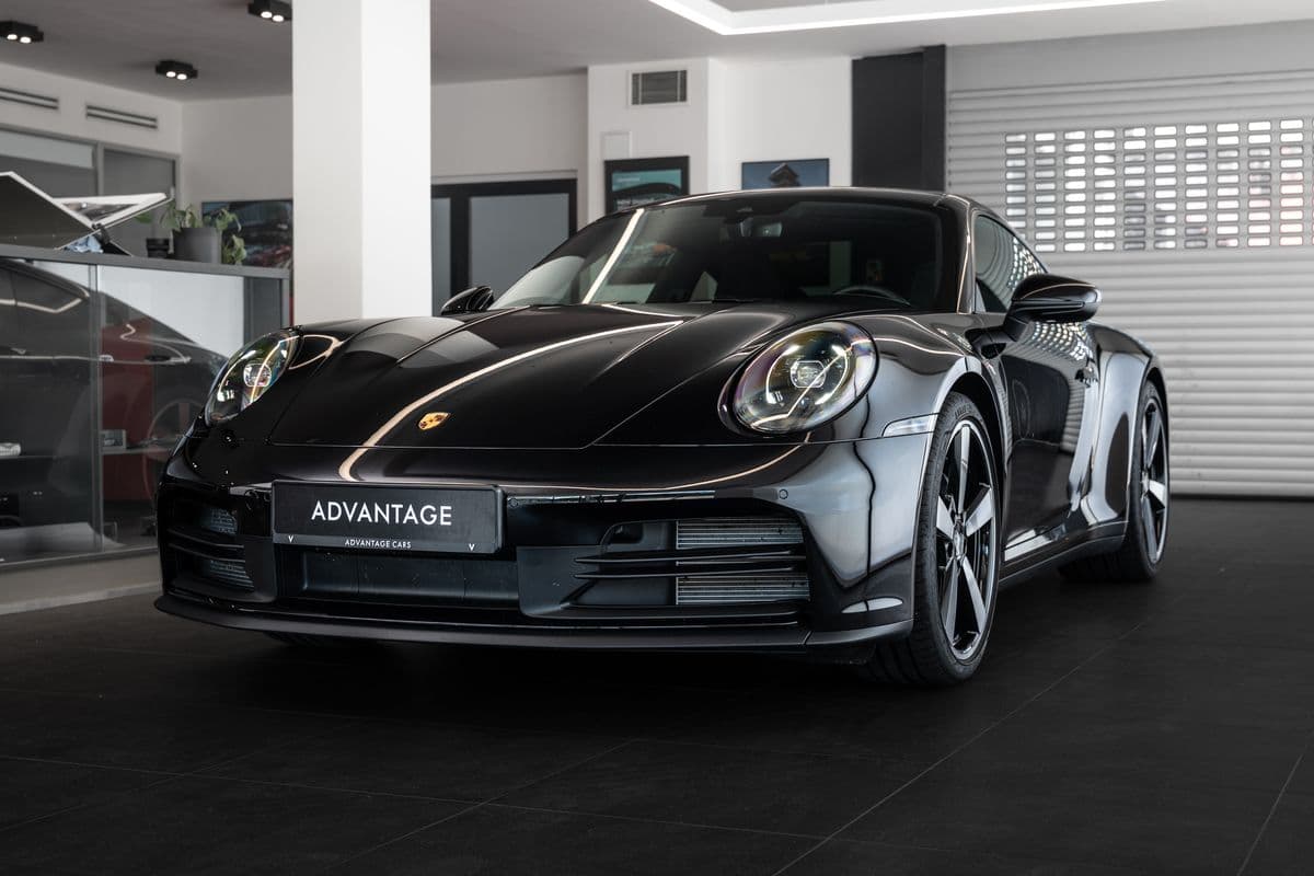 2025 Porsche 911