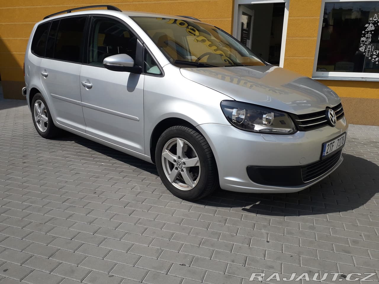 2011 Volkswagen TOURAN