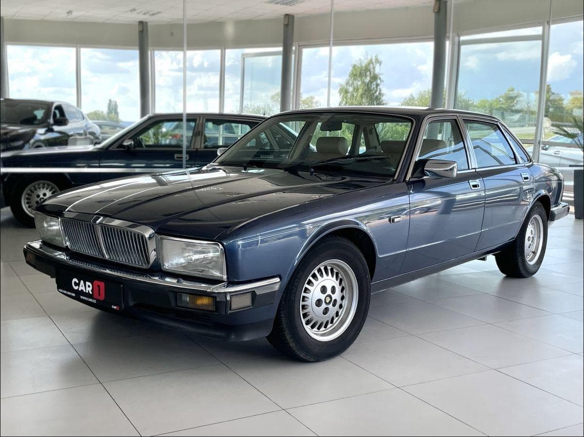 1988 Jaguar XJ