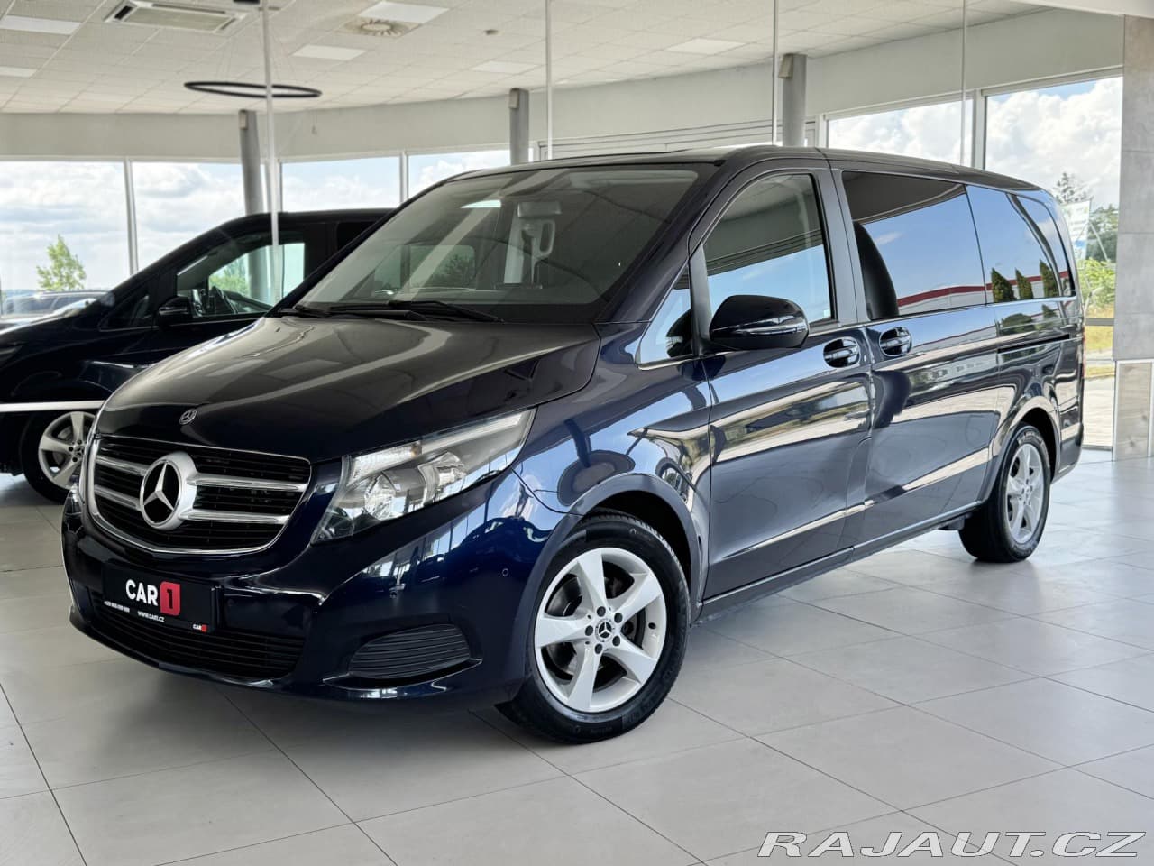 2019 Mercedes-Benz V-CLASS