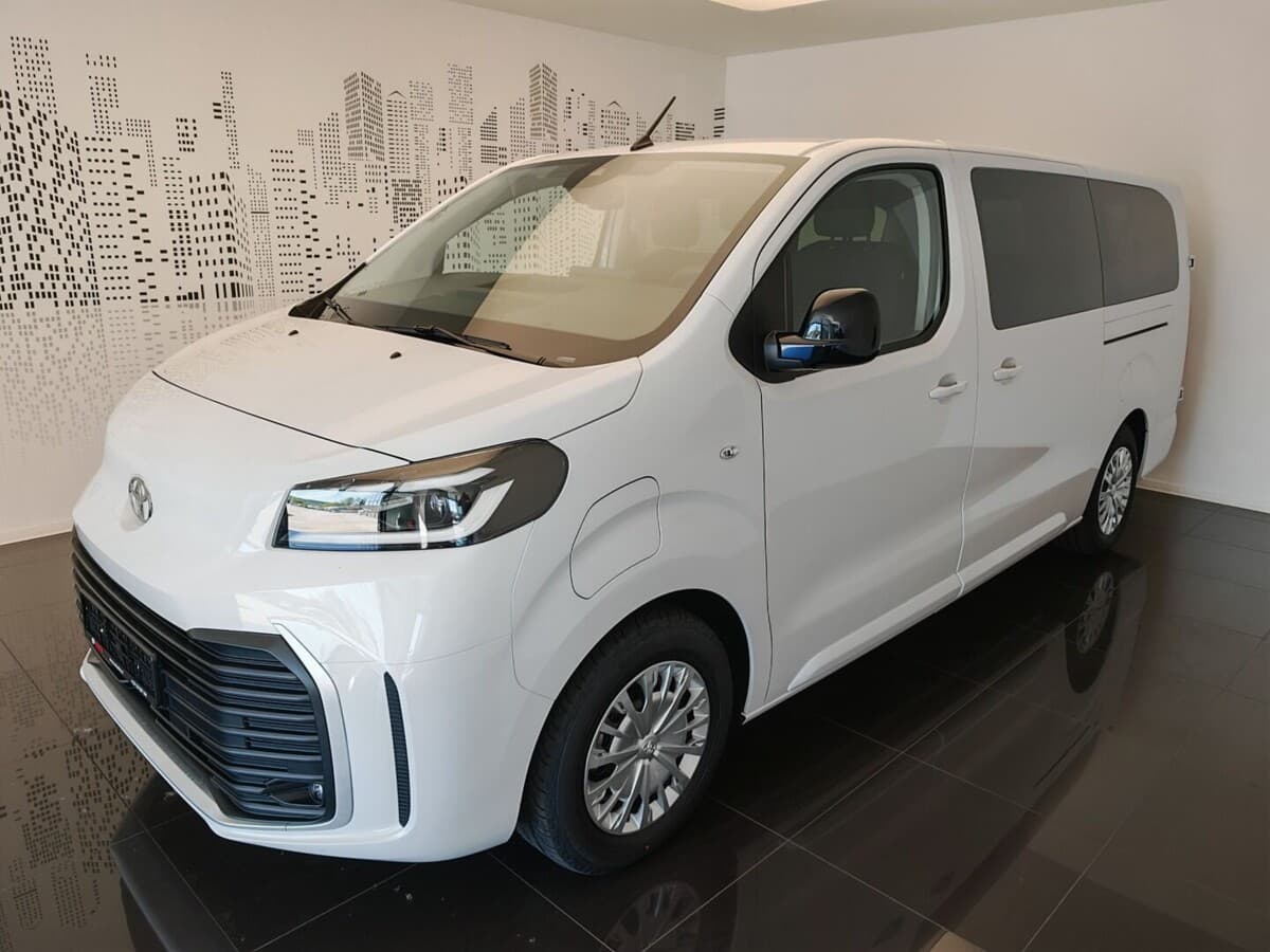 2025 Toyota PROACE