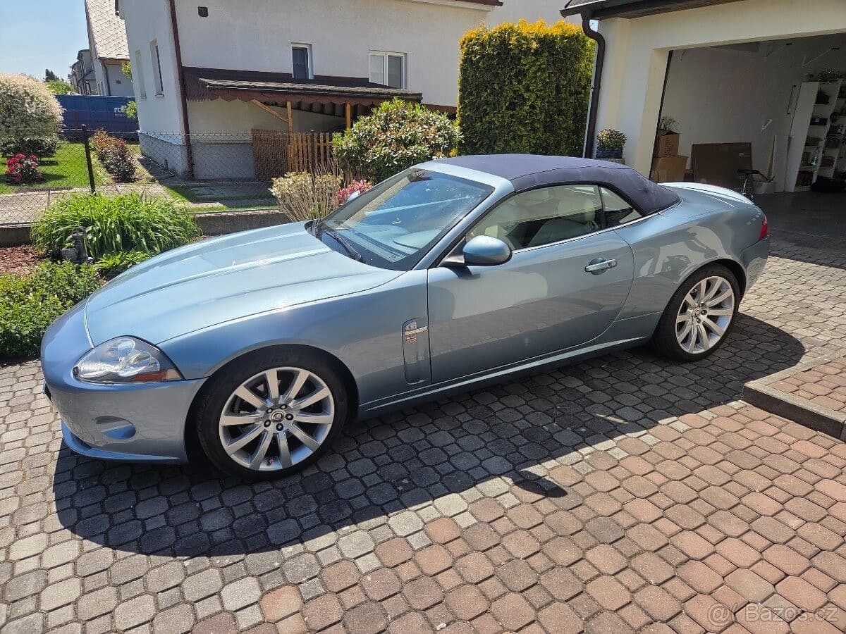 Jaguar XK