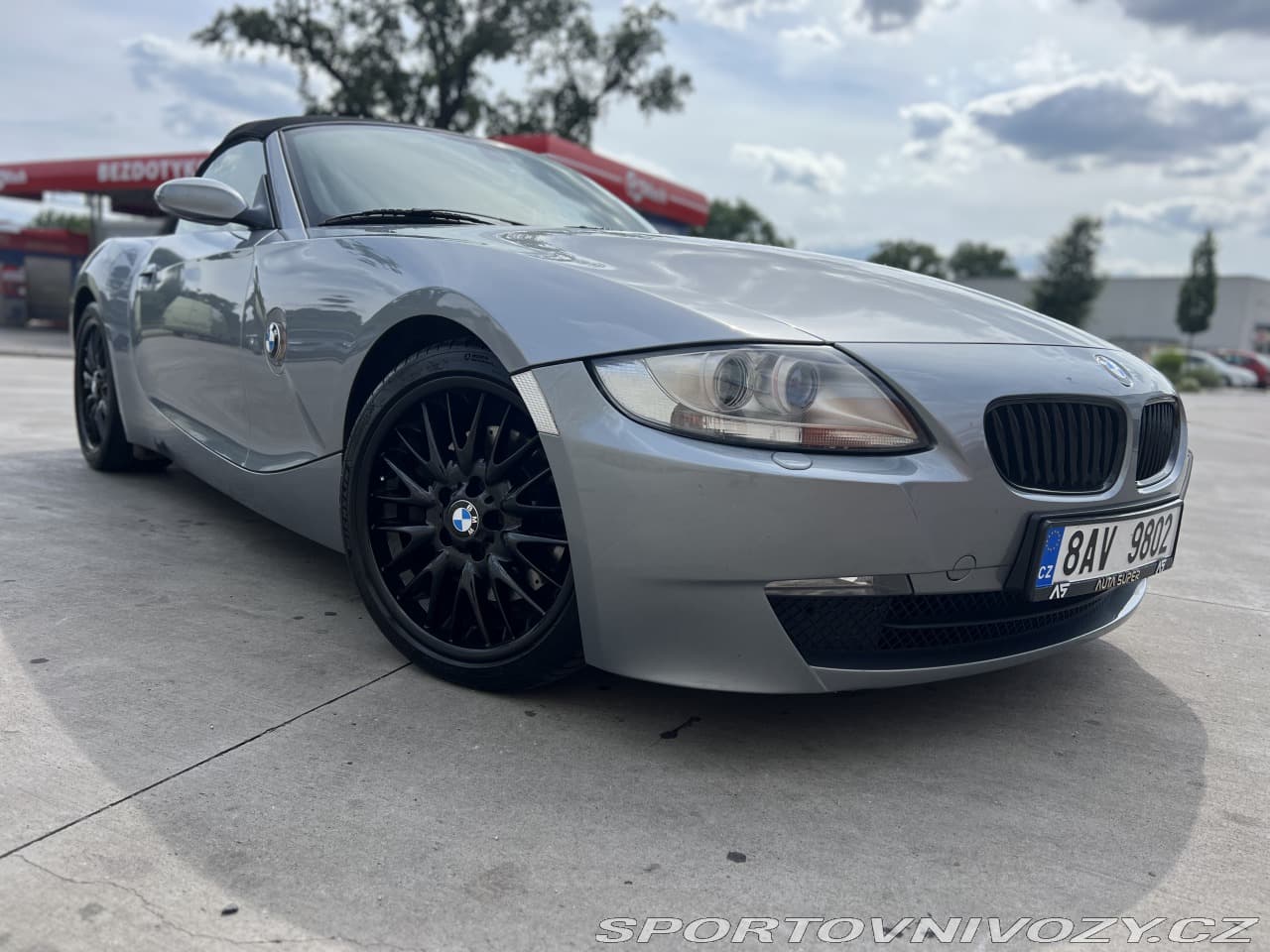 BMW Z4 3.0si manuál 195kw