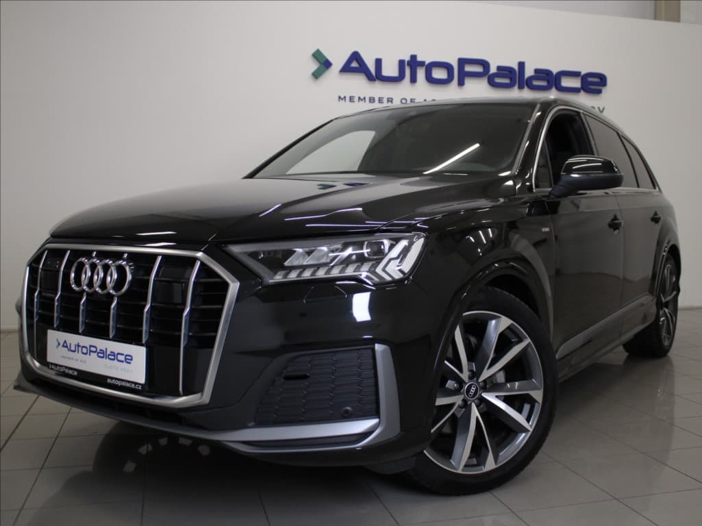 Audi Q7 3,0 50TDi S-Line VZDUCH 9