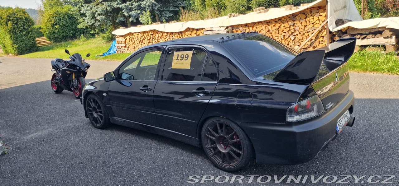 Mitsubishi Lancer EVO IX