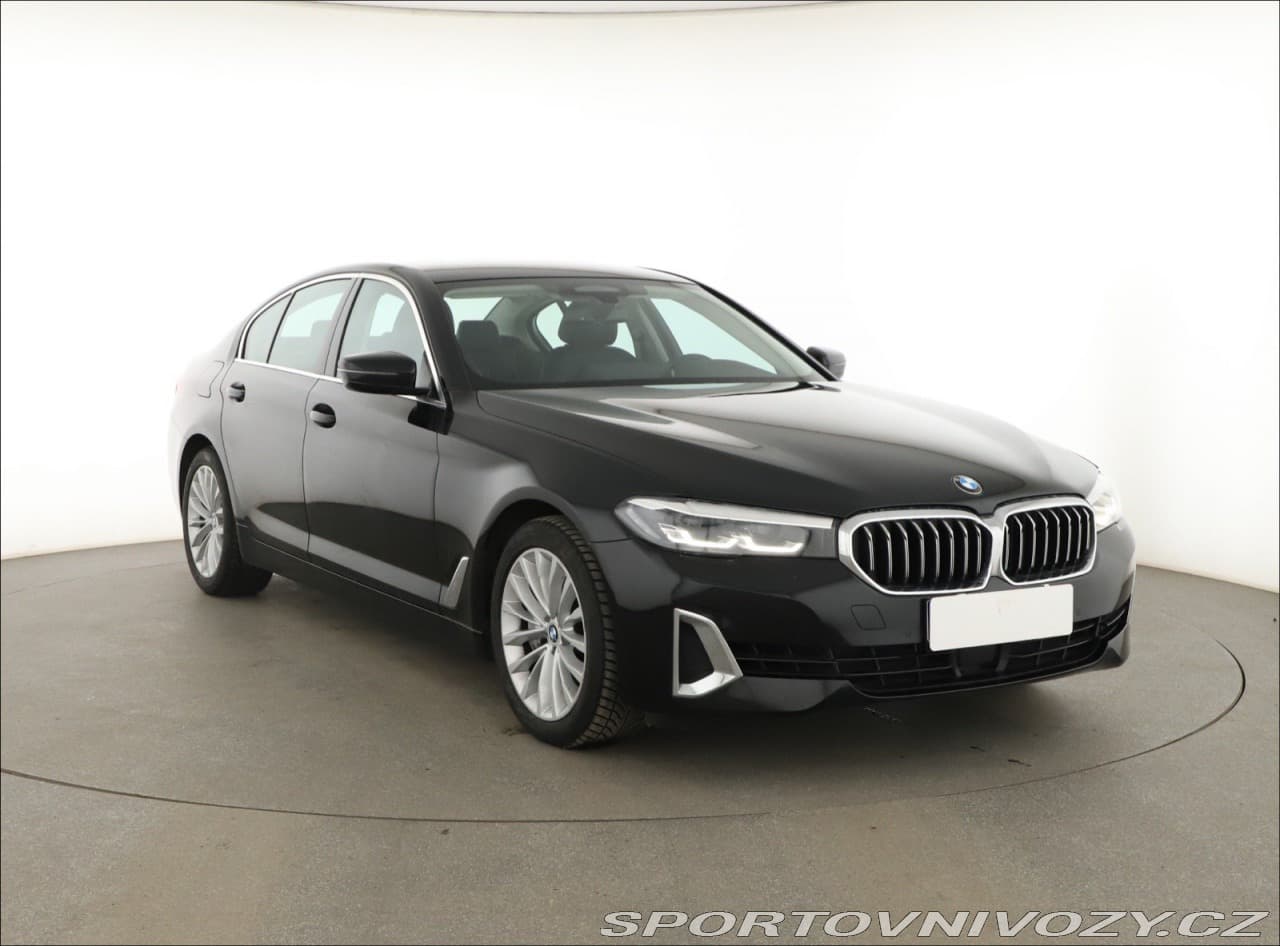 2021 BMW 5-SERIES
