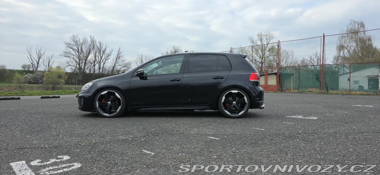 2009 Volkswagen GOLF