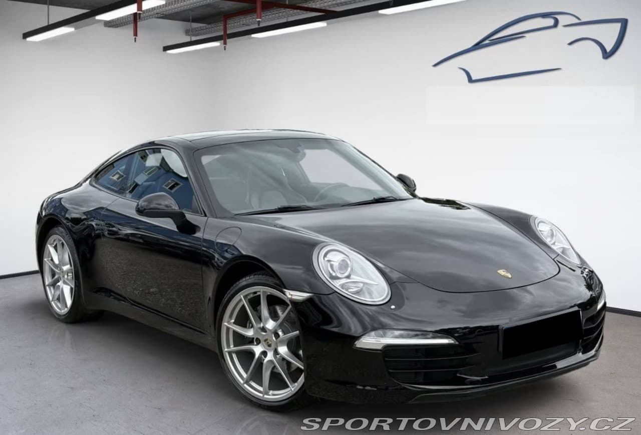 2012 Porsche CARRERA