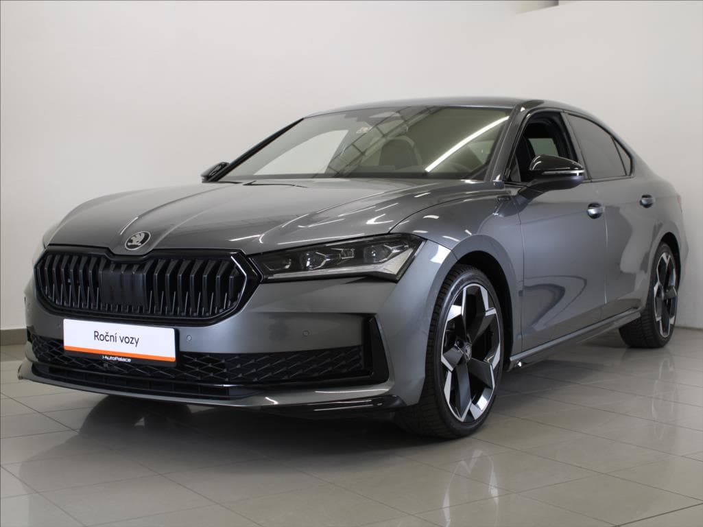 2025 Škoda SUPERB
