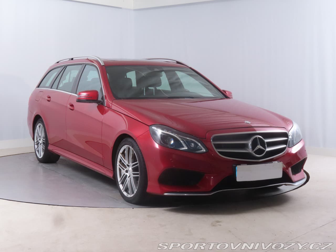 2016 Mercedes-Benz E-CLASS