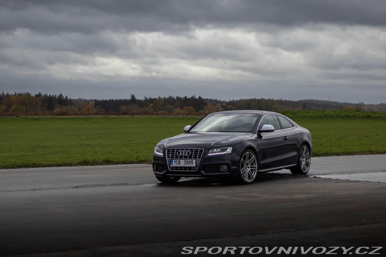 2009 Audi S5