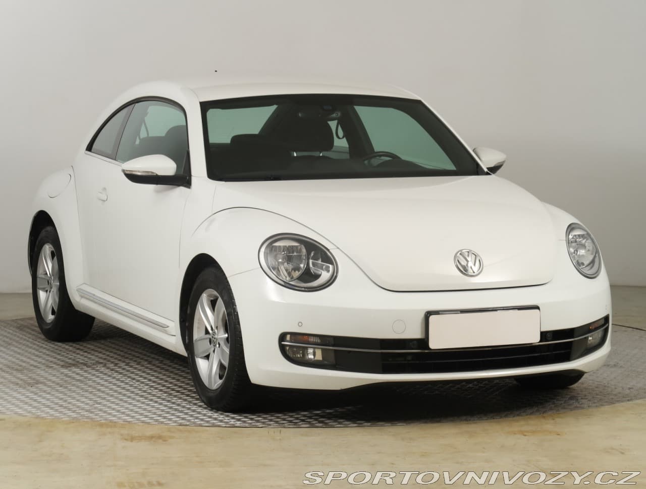 2015 Volkswagen BEETLE
