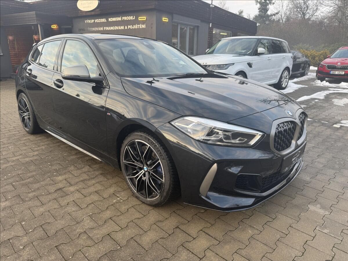 2023 BMW 1-SERIES