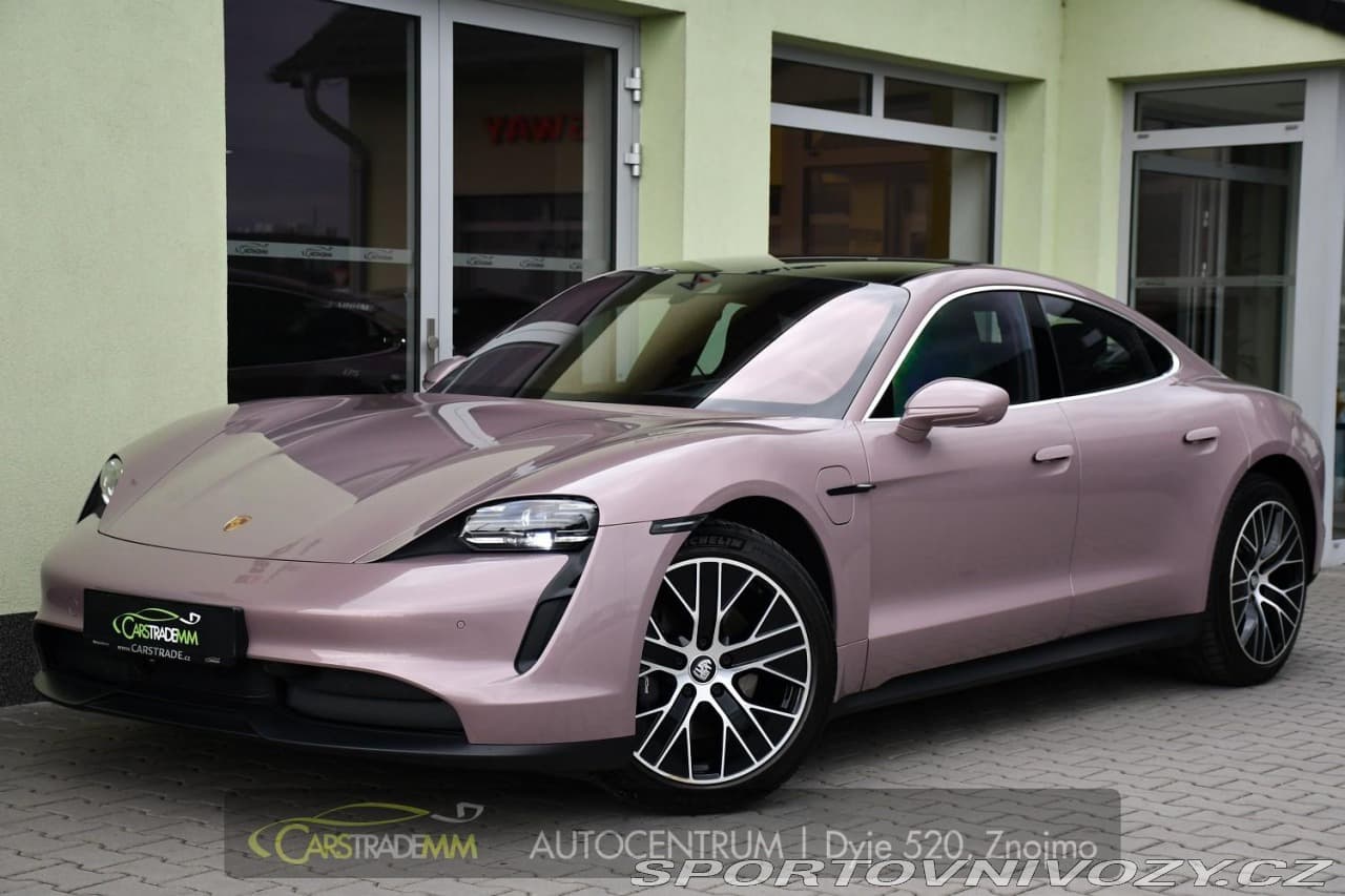 2024 Porsche TAYCAN