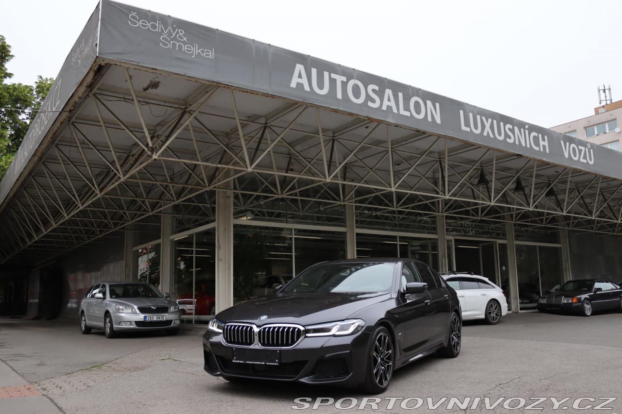 2021 BMW 5-SERIES