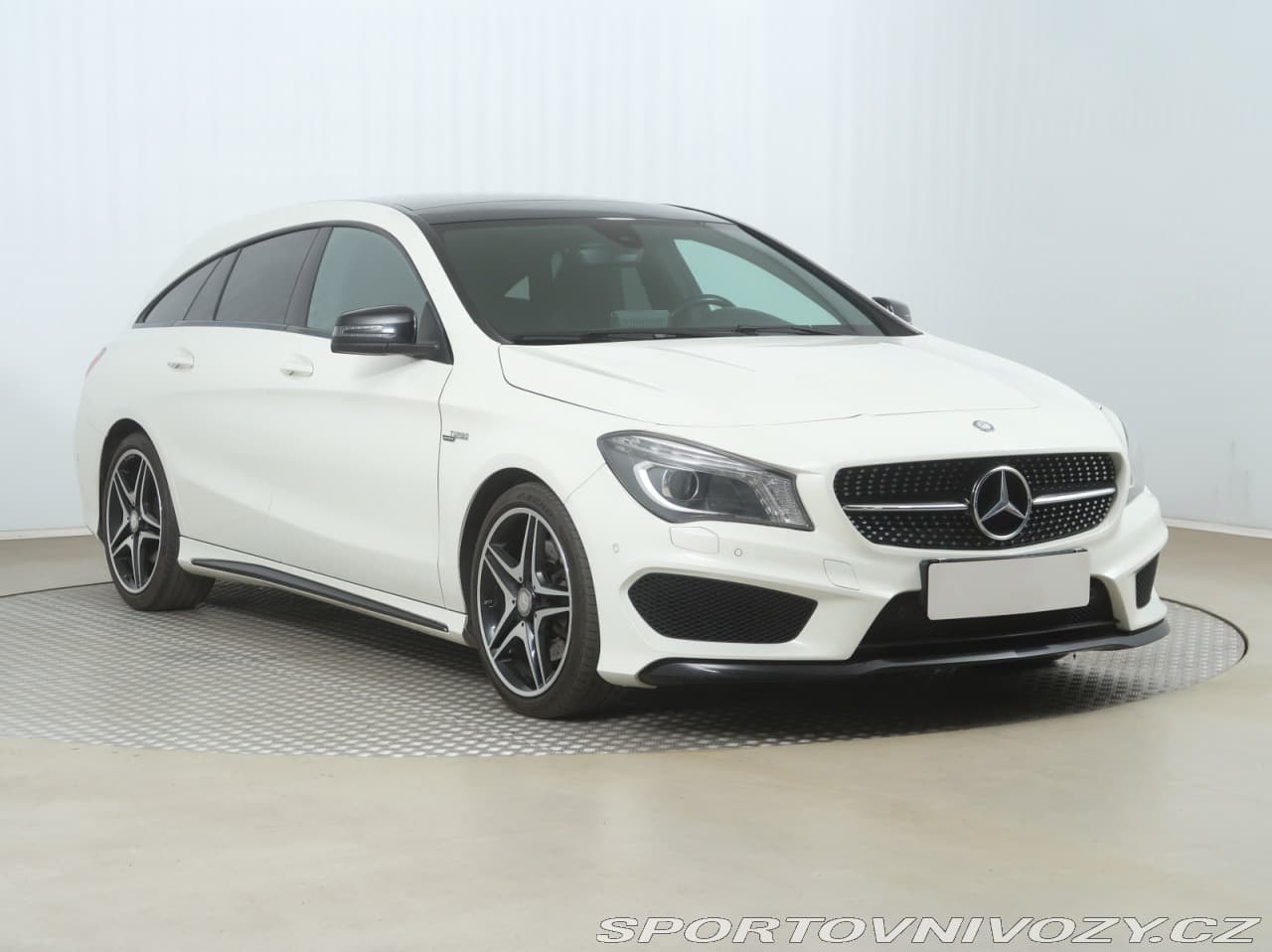 2016 Mercedes-Benz CLA