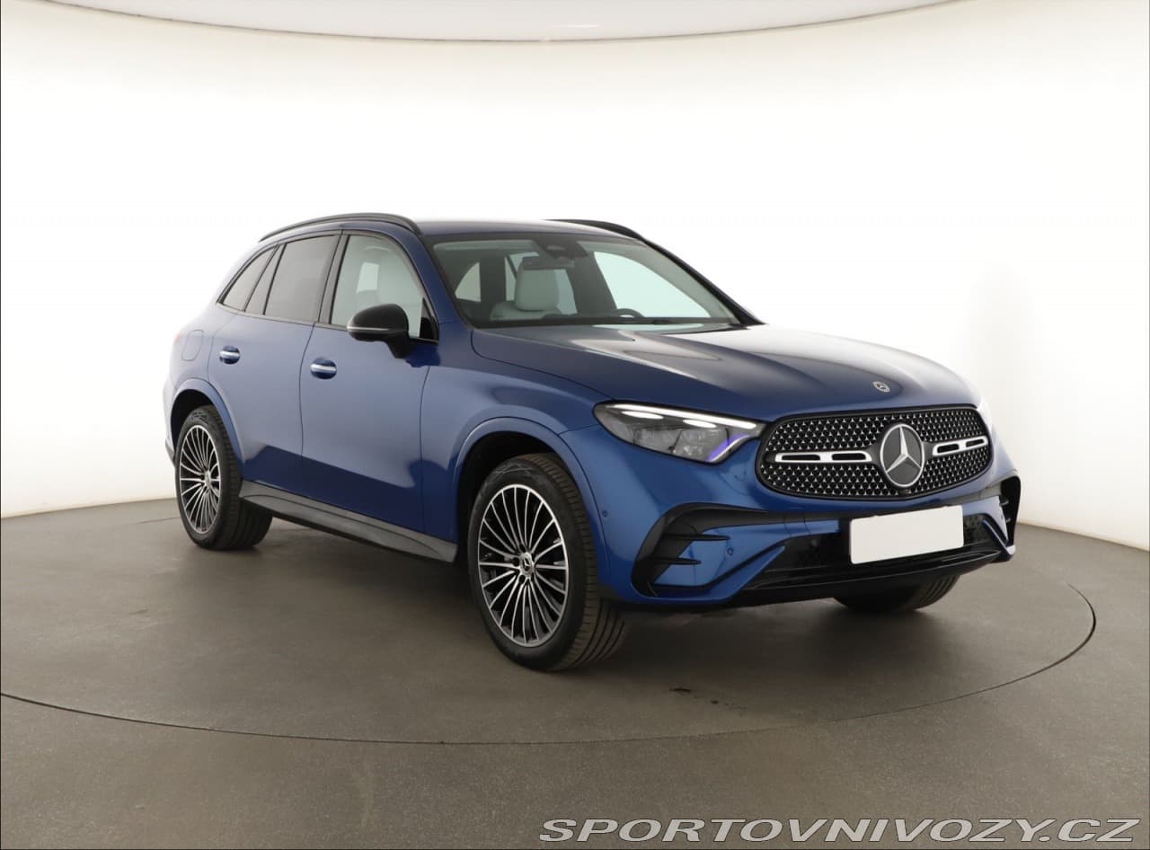 2025 Mercedes-Benz OSTATNÍ
