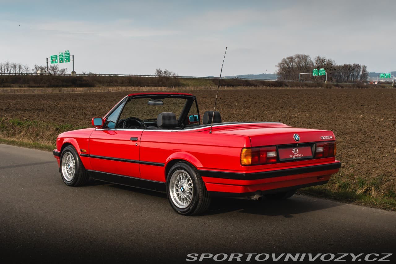1991 BMW 3-SERIES