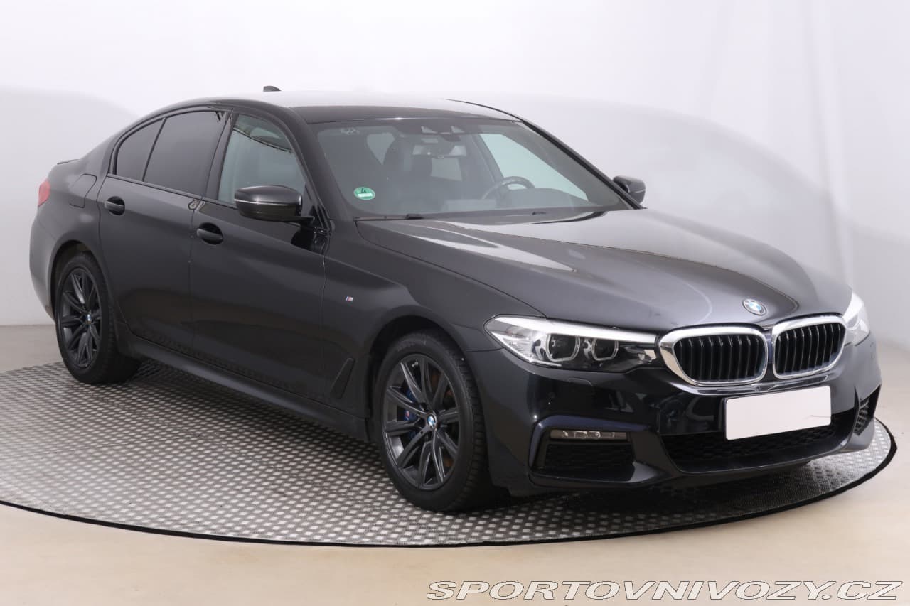 2019 BMW 5-SERIES