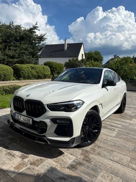 2021 BMW X6