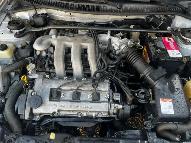 1998 Mazda 323