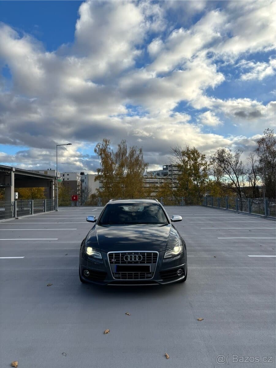 2009 Audi S4
