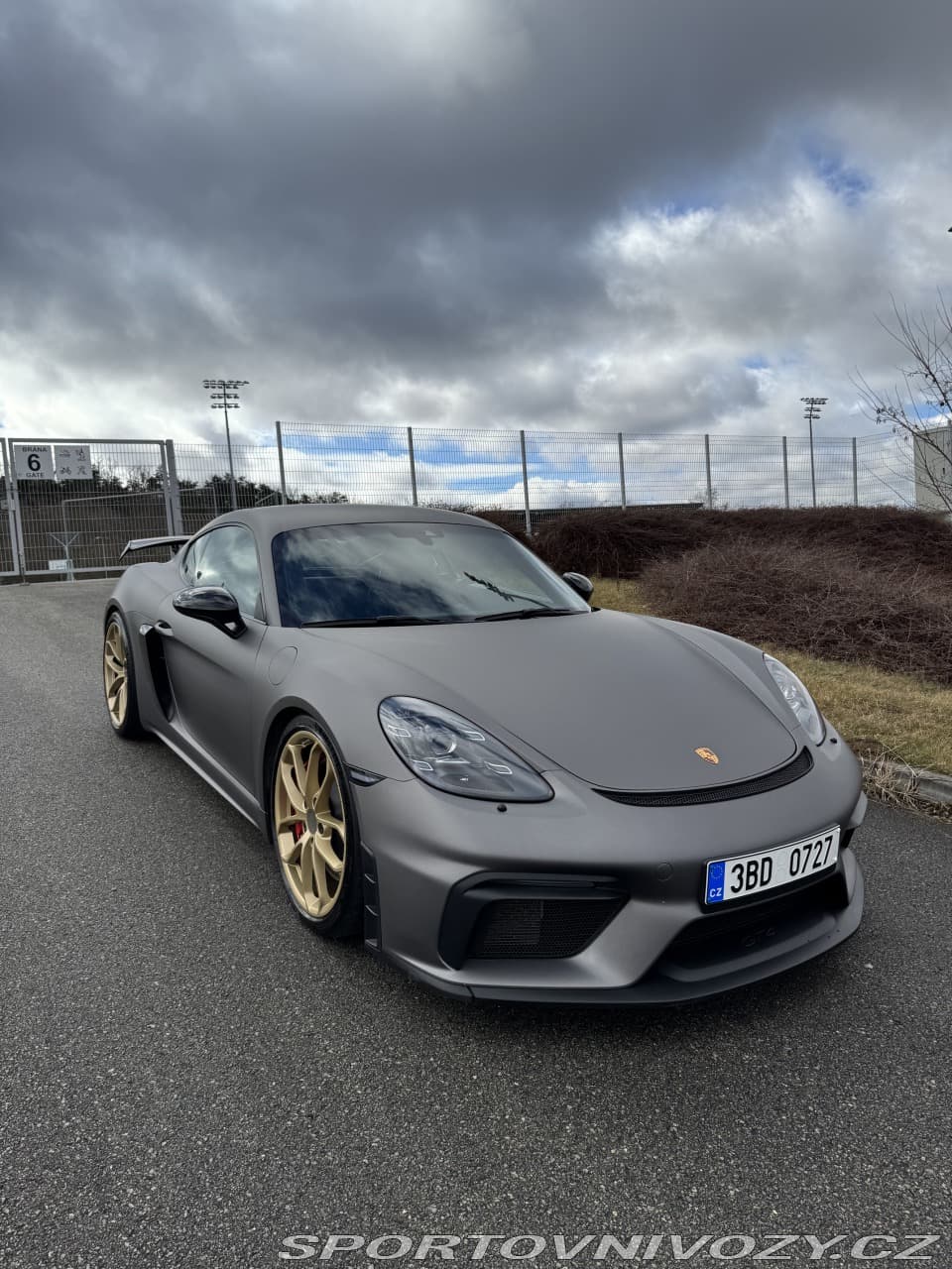 2021 Porsche CAYMAN