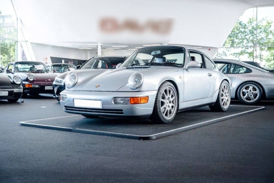 1990 Porsche CARRERA