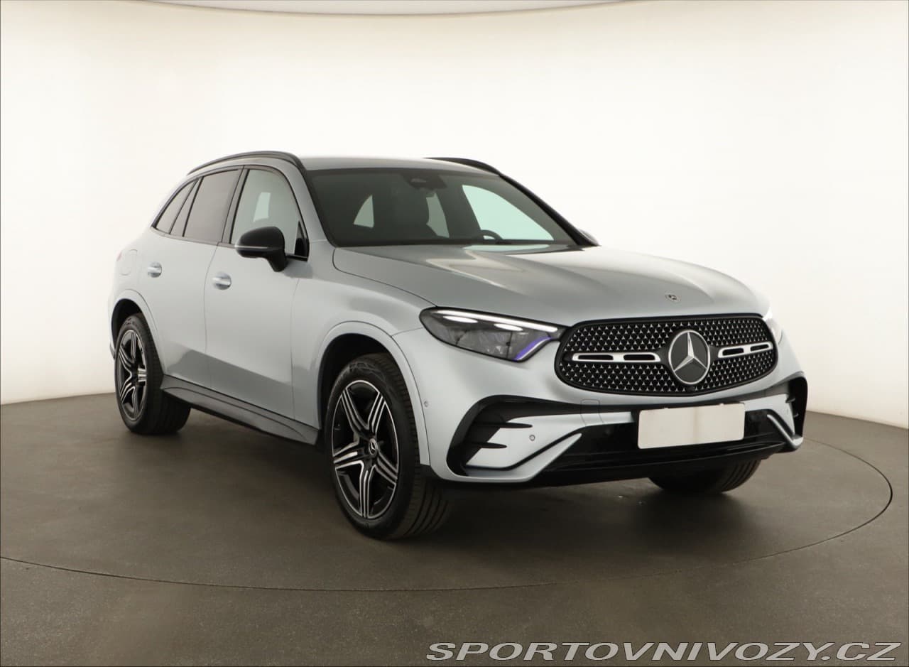 2025 Mercedes-Benz OSTATNÍ