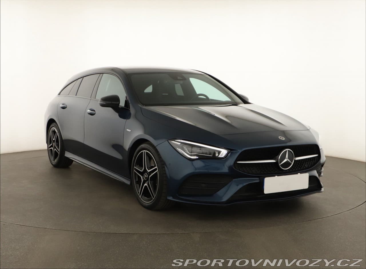 2022 Mercedes-Benz CLA
