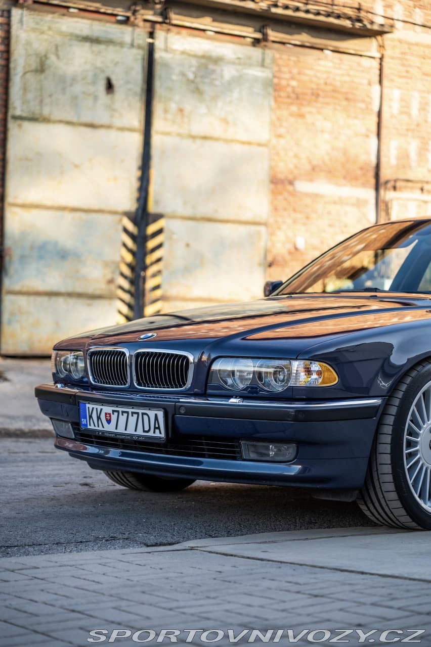 2000 BMW 7-SERIES