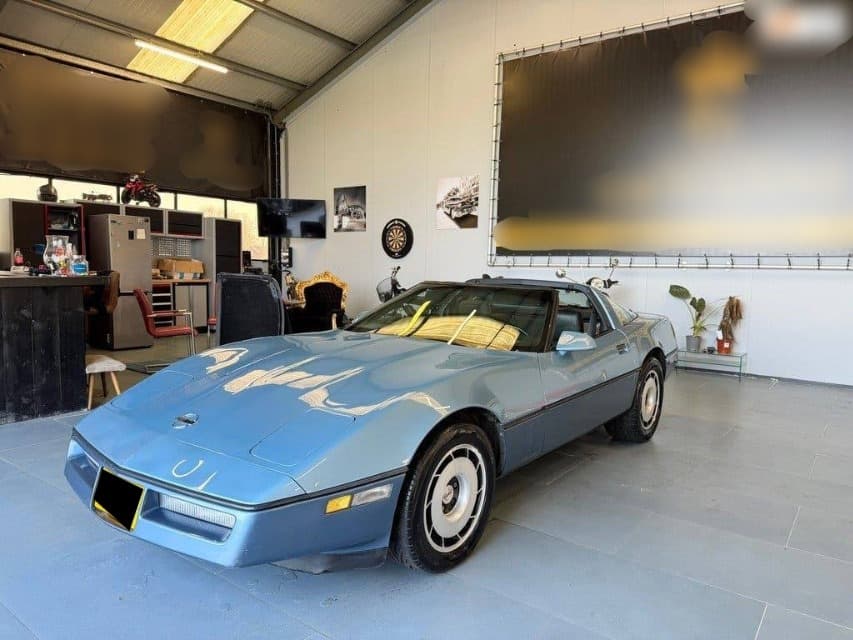 1984 Chevrolet CORVETTE