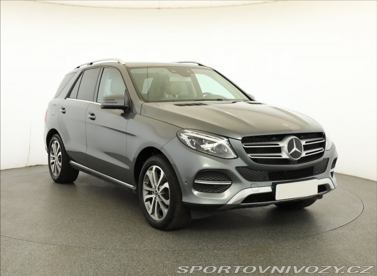 2018 Mercedes-Benz OSTATNÍ