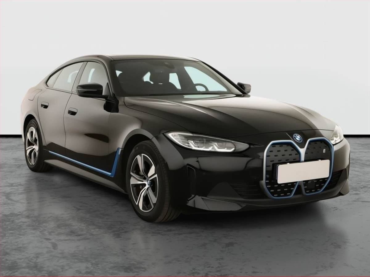 2022 BMW i4