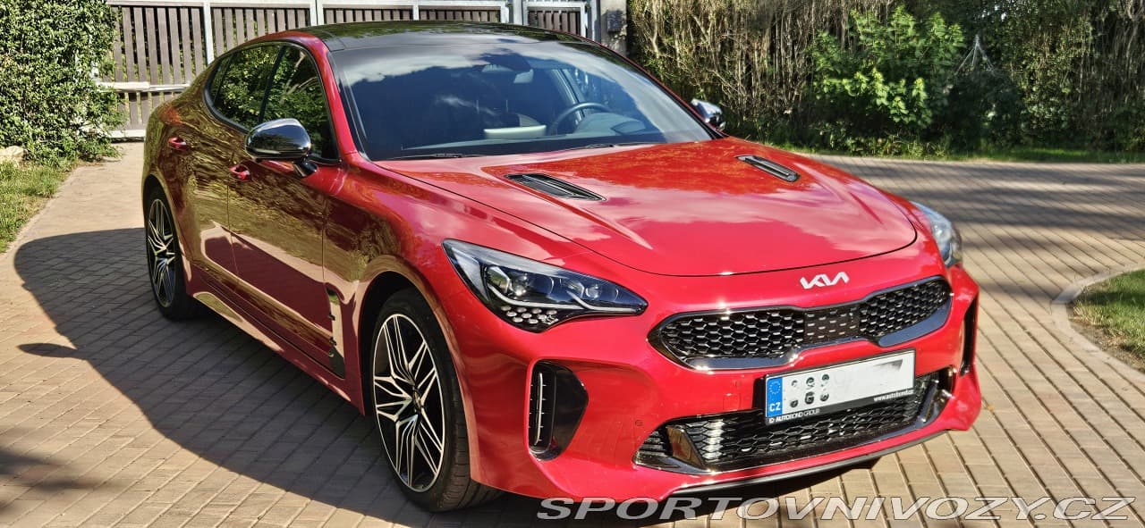 2022 Kia STINGER