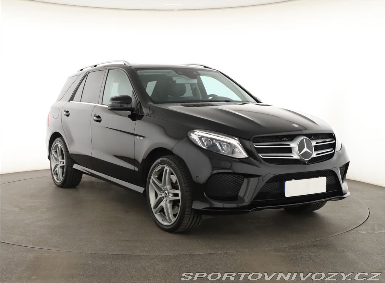 2015 Mercedes-Benz OSTATNÍ