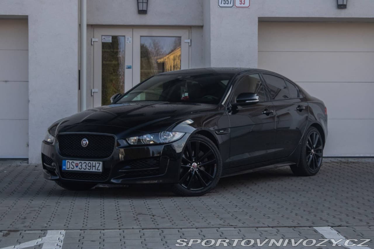 2019 Jaguar XE