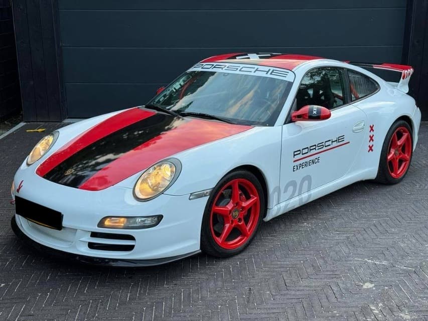 2005 Porsche 911